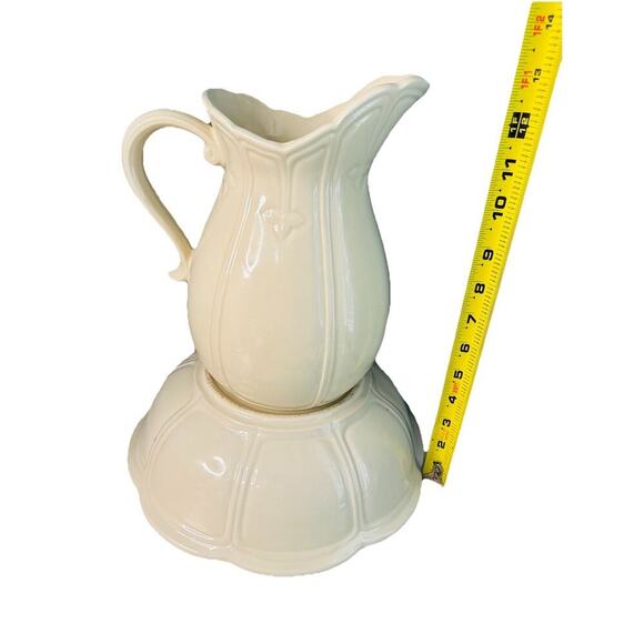 McCoy White Ironstone Pitcher Bowl # 7529 Ribbed & Flower Design Vintage USA - Picture 9 of 14